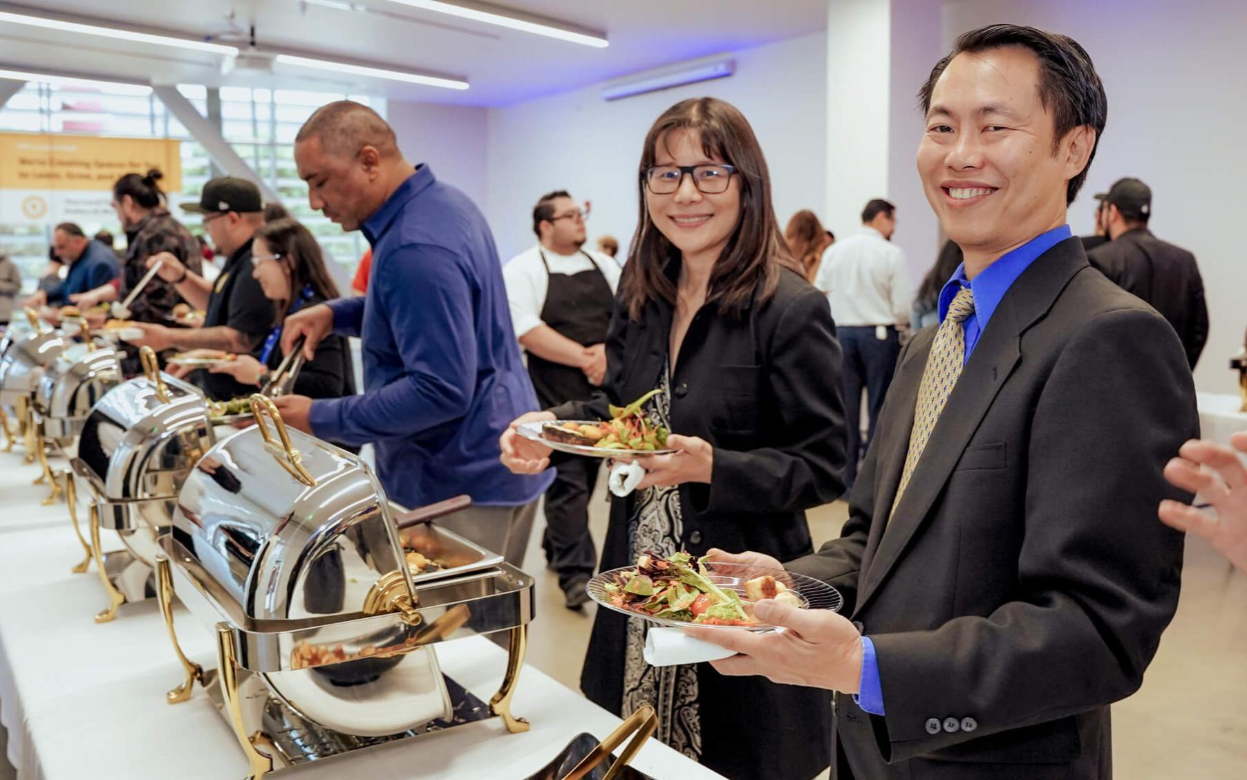 Spotlighting attendees in the buffet line